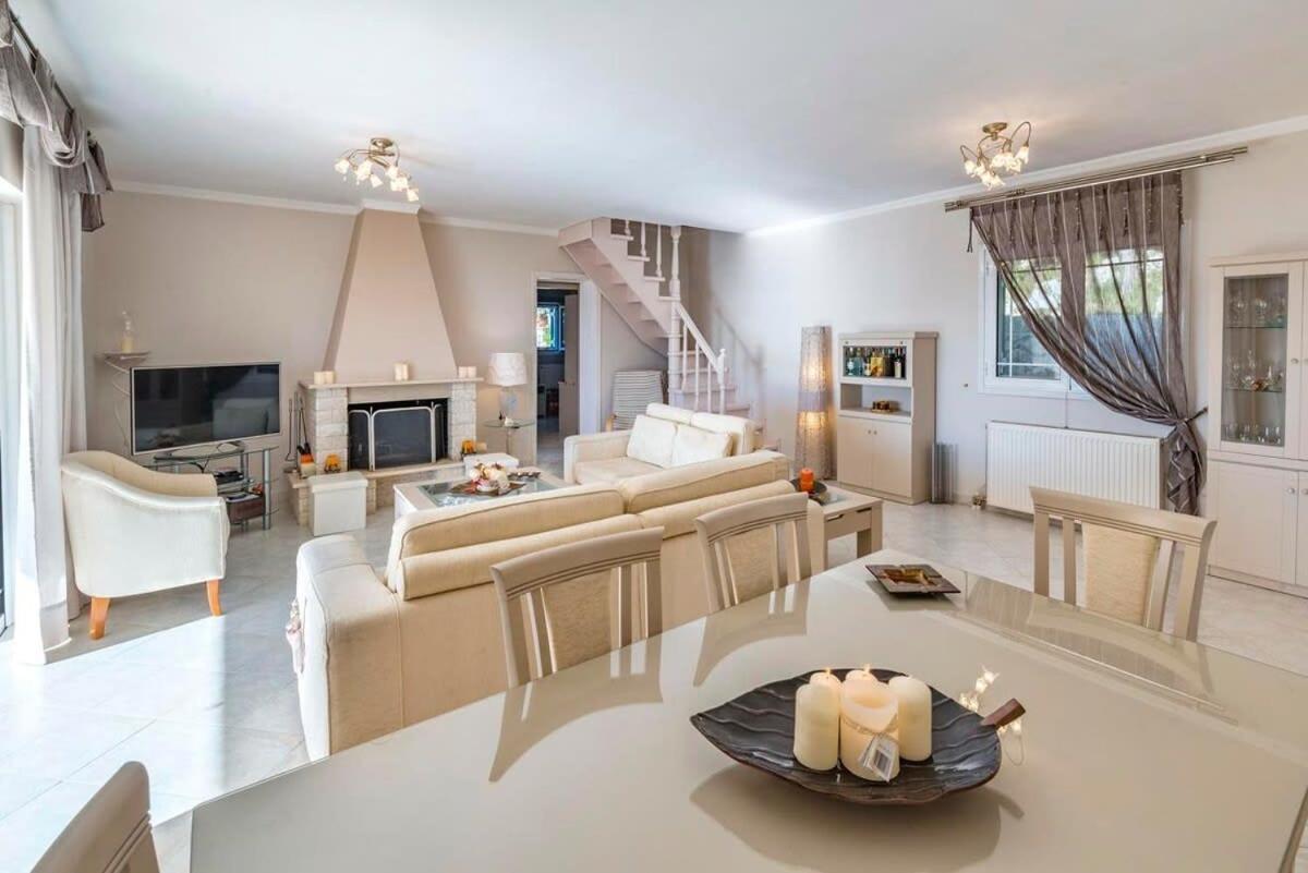 Paxoi Serene Oasis - Mylos Mediterranean Charm Arvanitakeika Buitenkant foto