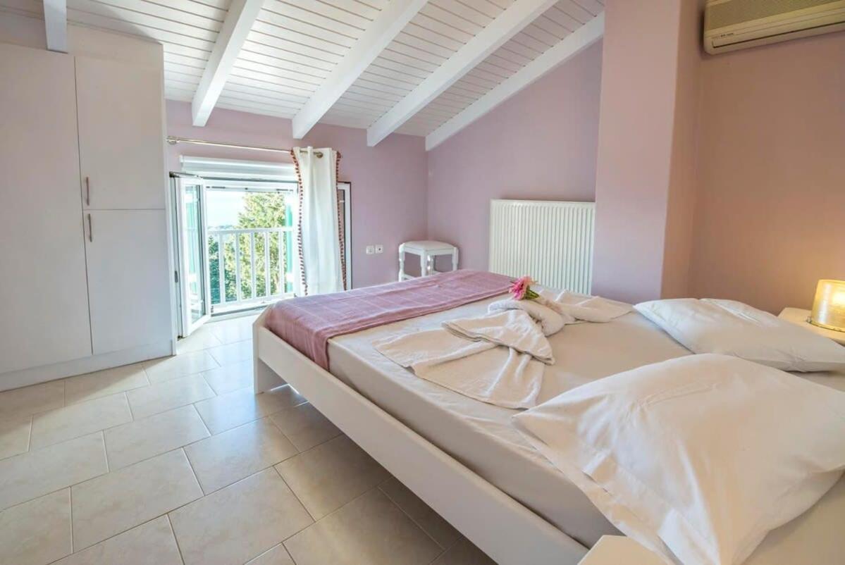 Paxoi Serene Oasis - Mylos Mediterranean Charm Arvanitakeika Buitenkant foto