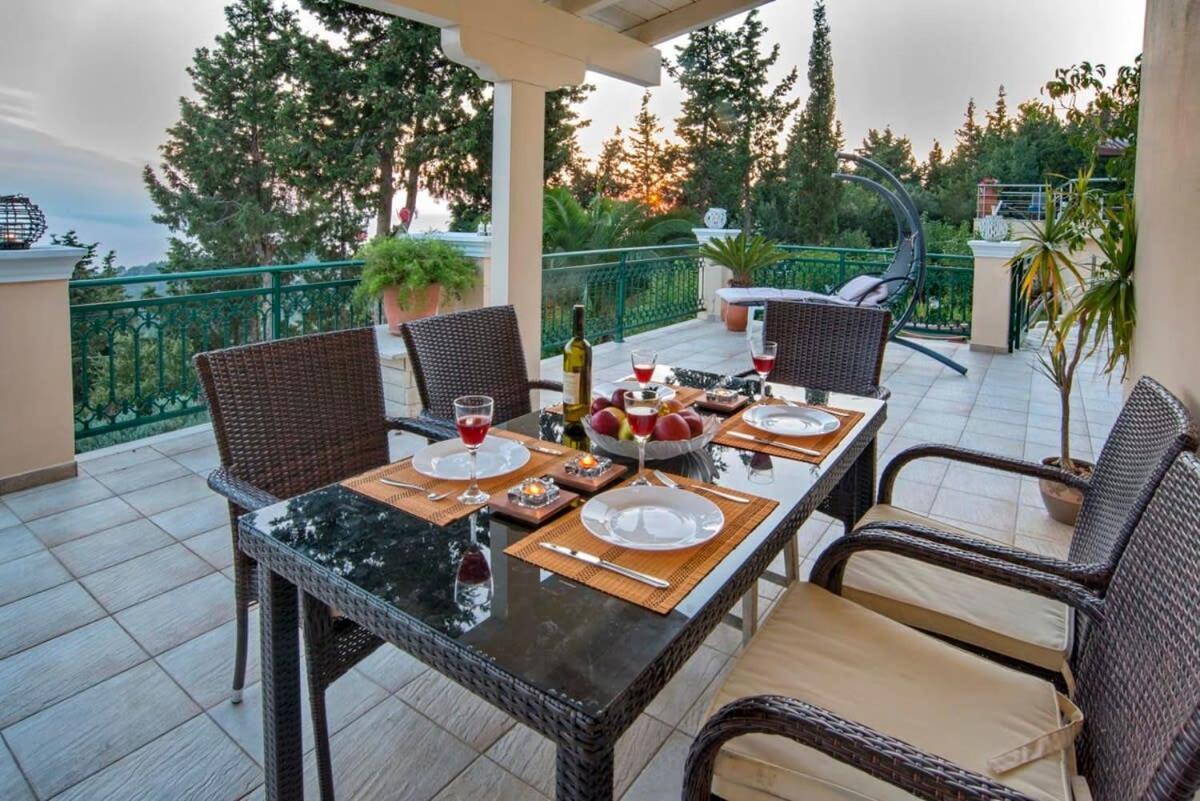 Paxoi Serene Oasis - Mylos Mediterranean Charm Arvanitakeika Buitenkant foto